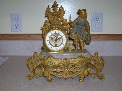 Mourey French Gilted, clock